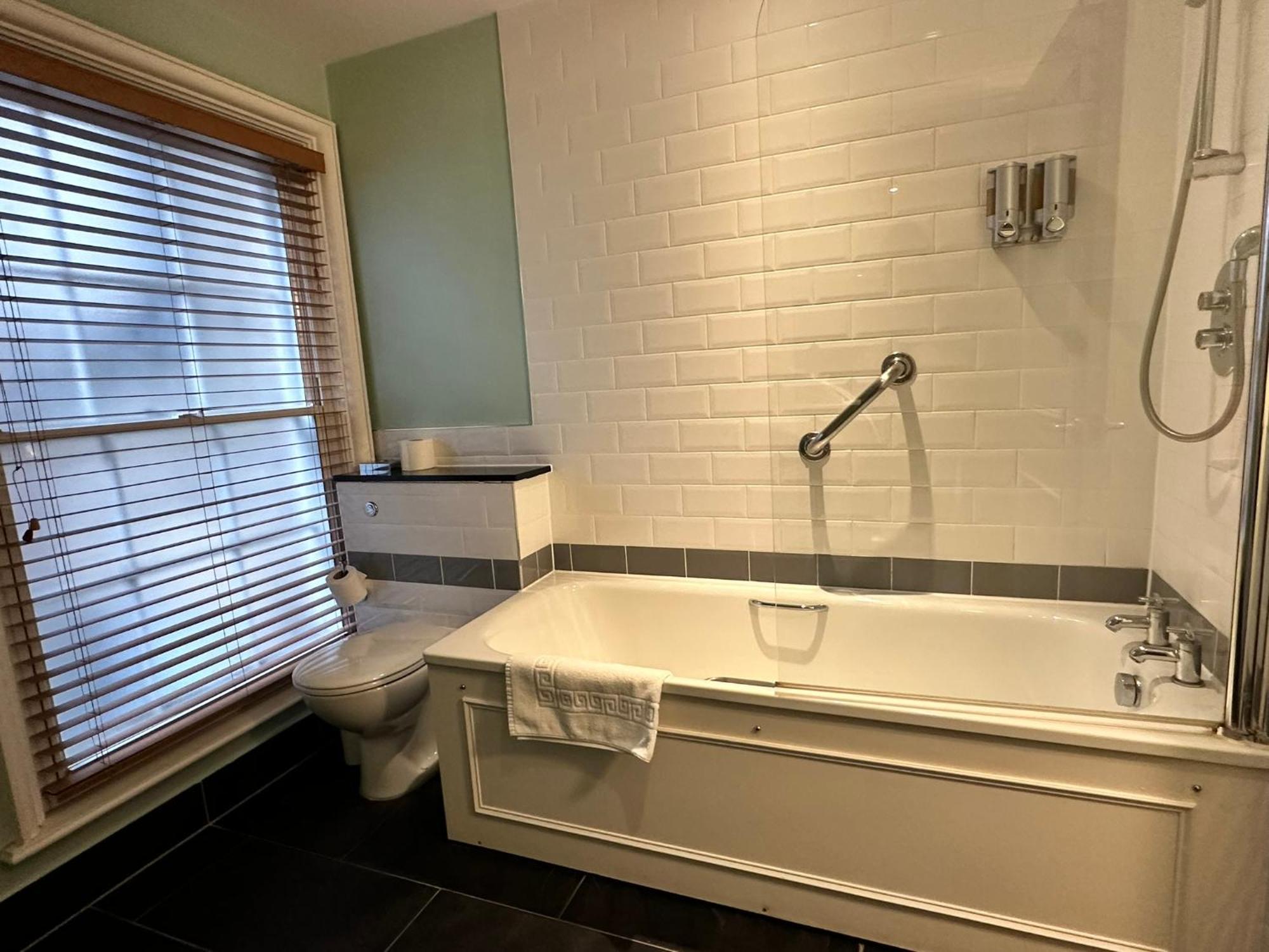 Goswell House Hotel Central ウィンザー エクステリア 写真